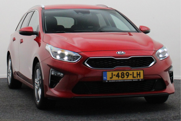 Kia Ceed Sportswagon 1.4 T-GDi Automaat DynamicPlusLine Climate, Apple Carplay, ACC, Camera, Verwarmd Stuurwiel, Trekhaak, 16''