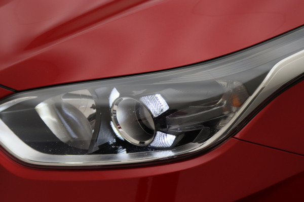 Kia Ceed Sportswagon 1.4 T-GDi Automaat DynamicPlusLine Climate, Apple Carplay, ACC, Camera, Verwarmd Stuurwiel, Trekhaak, 16''