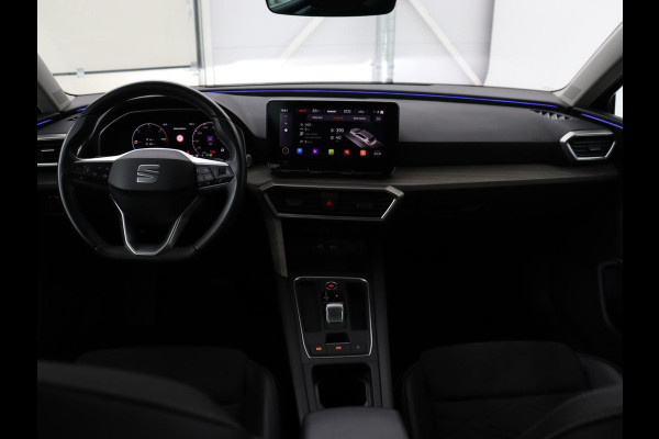 Seat Leon 1.4 TSI eHybrid PHEV Xcellence | Adaptive cruise | Carplay | Sfeerverlichting | Navigatie | Leder/Alcantara | Camera | Digital Cockpit | Plug In