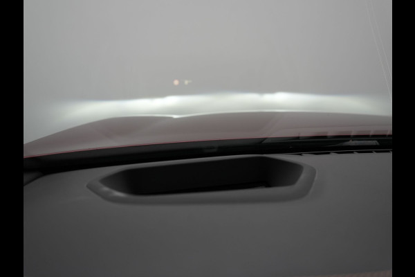 BMW 5 Serie Touring 530e Individual Plug In Hybrid 293pk Dealer O.H Aventurinrot Metallic PHEV | Panodak | Luxe Lederen Comfortzetels Memory & Ventilatie | Laser LED | Adaptive Cruise | Head Up | Harman Kardon | Keyless |