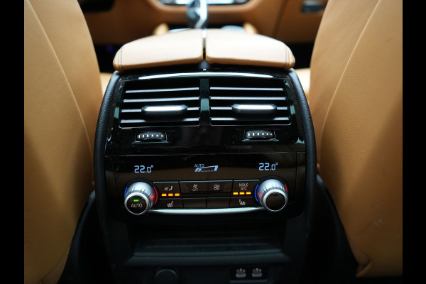 BMW 5 Serie Touring 530e Individual Plug In Hybrid 293pk Dealer O.H Aventurinrot Metallic PHEV | Panodak | Luxe Lederen Comfortzetels Memory & Ventilatie | Laser LED | Adaptive Cruise | Head Up | Harman Kardon | Keyless |