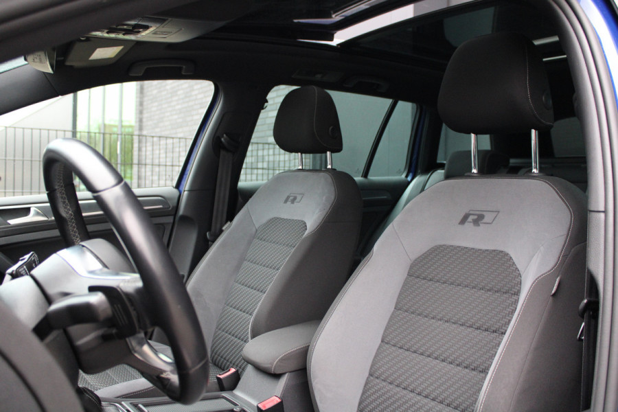 Volkswagen Golf Variant 1.5 TSI Highline | NAP | PANO | DEALER ONDH | DYNAUDIO | KEYLESS | LED | TREKHAAK |