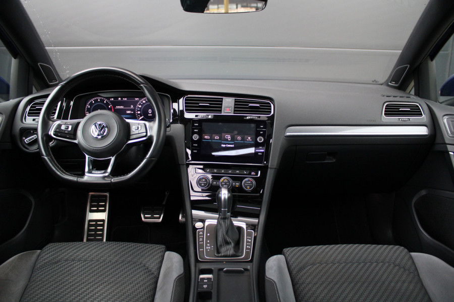 Volkswagen Golf Variant 1.5 TSI Highline | NAP | PANO | DEALER ONDH | DYNAUDIO | KEYLESS | LED | TREKHAAK |