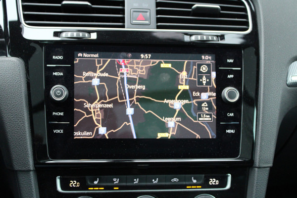 Volkswagen Golf Variant 1.5 TSI Highline | NAP | PANO | DEALER ONDH | DYNAUDIO | KEYLESS | LED | TREKHAAK |