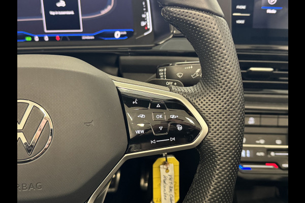 Volkswagen T-Roc Cabrio 1.5 TSI 150PK R-LINE SPORT LEDER/NAVI/CAMERA