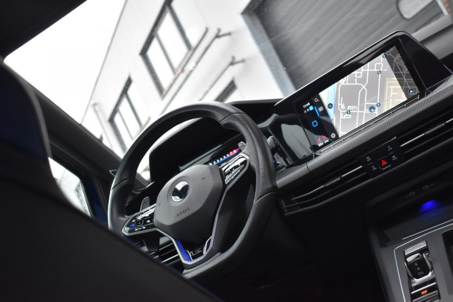 Volkswagen Golf 2.0 TSI R 4Motion Pano Lane ACC H&K Camera Drift