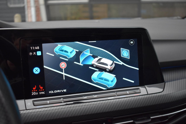 Volkswagen Golf 2.0 TSI R 4Motion Pano Lane ACC H&K Camera Drift