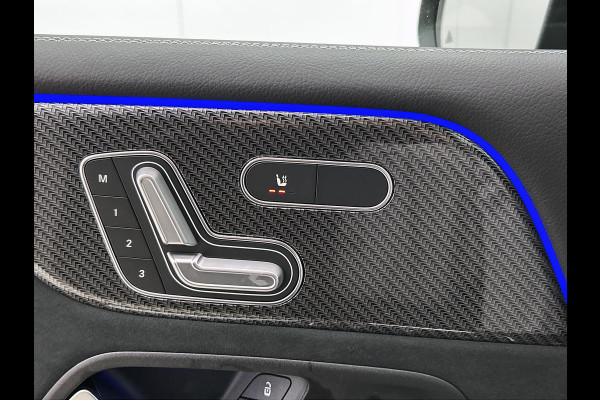 Mercedes-Benz Glb 180 Business Solution AMG | AMG Line Plus pakket | Trekhaak | GUARD 360 ° Vehicle protection Plus | Panoramaschuifdak | Nightpakket | smartphone integratie | 360° camera | 20 inch AMG velgen | Head-up display |