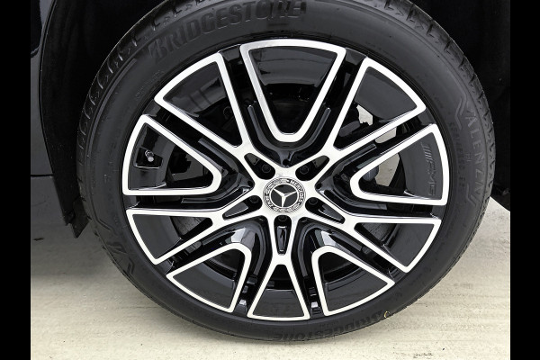 Mercedes-Benz Glb 180 Business Solution AMG | AMG Line Plus pakket | Trekhaak | GUARD 360 ° Vehicle protection Plus | Panoramaschuifdak | Nightpakket | smartphone integratie | 360° camera | 20 inch AMG velgen | Head-up display |