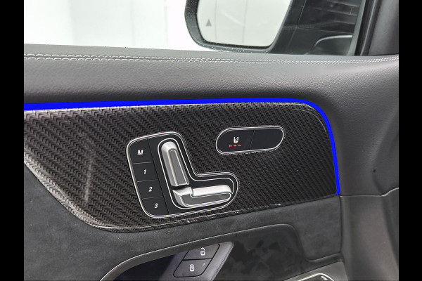 Mercedes-Benz Glb 180 Business Solution AMG | AMG Line Plus pakket | Trekhaak | GUARD 360 ° Vehicle protection Plus | Panoramaschuifdak | Nightpakket | smartphone integratie | 360° camera | 20 inch AMG velgen | Head-up display |