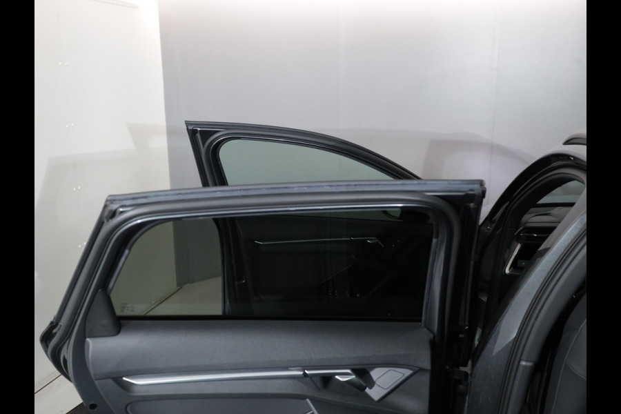 Audi A3 Sportback 45 TFSI e S edition 245 pk | SOH 94% | S-tronic | Navigatie | Parkeersensoren (Park assist) | Adaptieve cruise control | Matrix LED koplampen | S-Line |