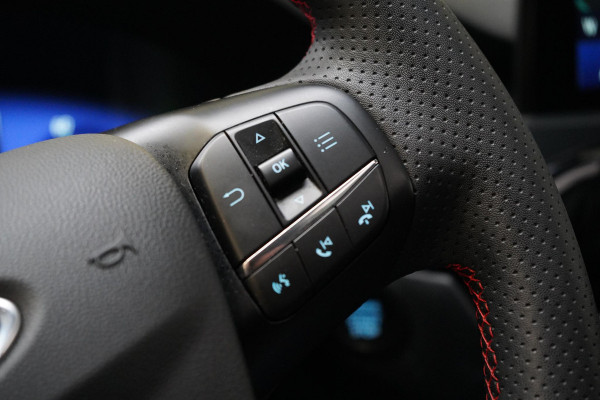 Ford Kuga 2.5 PHEV ST-Line | Panoramadak | Stoelverwarming | Blind-Spot | Stuurverwarming | Apple Carplay | All-seasonbanden |