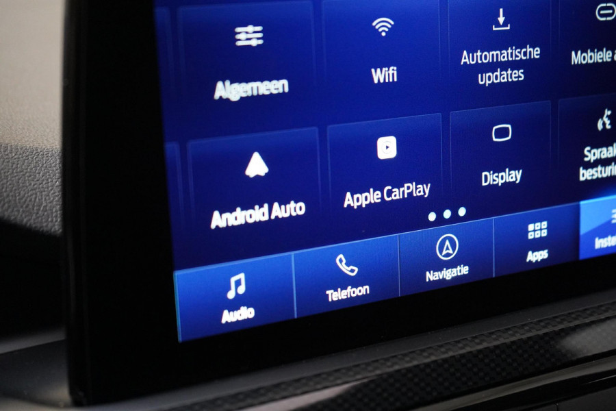Ford Kuga 2.5 PHEV ST-Line | Panoramadak | Stoelverwarming | Blind-Spot | Stuurverwarming | Apple Carplay | All-seasonbanden |