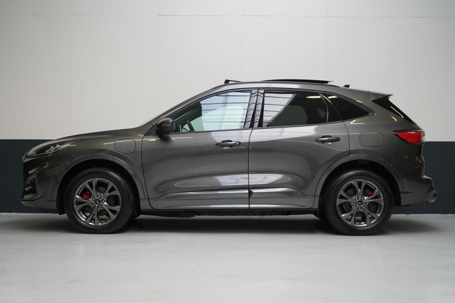 Ford Kuga 2.5 PHEV ST-Line | Panoramadak | Rode remklauwen | Apple Carplay | Winter Pack | Achteruitrijcamera