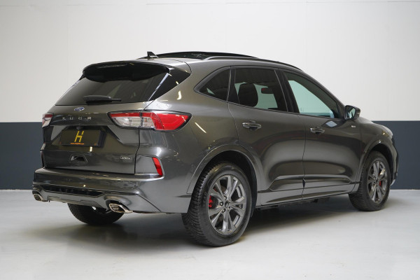 Ford Kuga 2.5 PHEV ST-Line | Panoramadak | Rode remklauwen | Apple Carplay | Winter Pack | Achteruitrijcamera