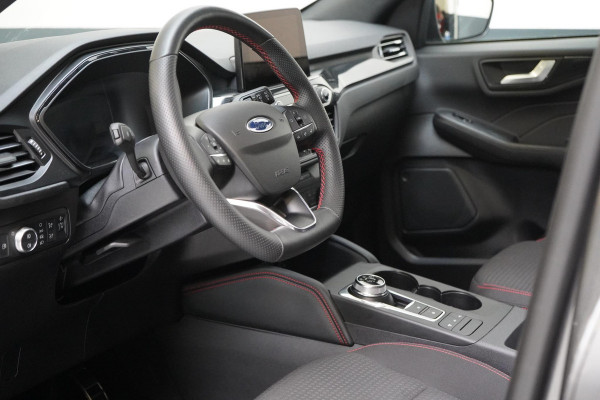 Ford Kuga 2.5 PHEV ST-Line | Panoramadak | Rode remklauwen | Apple Carplay | Winter Pack | Achteruitrijcamera