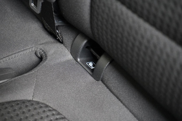 Ford Kuga 2.5 PHEV ST-Line | Panoramadak | Rode remklauwen | Apple Carplay | Winter Pack | Achteruitrijcamera