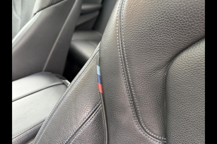 BMW 5 Serie Touring 520d xDrive High Executive M-Sport | Panoramadak | Camera | Elektrische Trekhaak | Elektrische Achterklep |