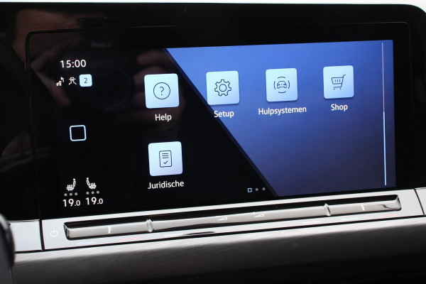 Volkswagen Golf Variant 1.5 eTSI 150pk DSG Style | Navigatie | Apple Carplay/Android Auto | Adaptive Cruise Control | Parkeersensoren | Camera | Stoel-en stuurverwarming | Blind Spot Assist | Ledverlichting voor