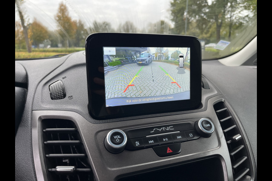 Ford Transit Connect 1.5 EcoBlue L2 Trend 100pk/74kW 6-bak | Camera | Carplay | Cruise |