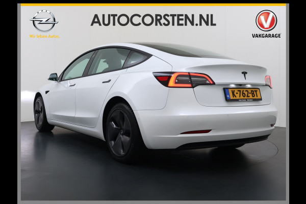 Tesla Model 3 RWD SR plus 325PK Lmv 18" AutoPilot FSD Leder Panoramadak Adaptive-Cruise Camera's Elektr.-Stuur+Stoelen+Spiegels+Geheugen+Easy- Navi LED Comfortstoelen ACC DAB Voorverwarmen interieur via App Keyless One-Pedal-Drive Origineel Nederlandse auto tot 11kw laden thuis!