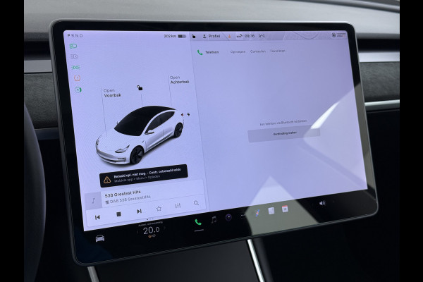 Tesla Model 3 RWD SR plus 325PK Lmv 18" AutoPilot FSD Leder Panoramadak Adaptive-Cruise Camera's Elektr.-Stuur+Stoelen+Spiegels+Geheugen+Easy- Navi LED Comfortstoelen ACC DAB Voorverwarmen interieur via App Keyless One-Pedal-Drive Origineel Nederlandse auto tot 11kw laden thuis!