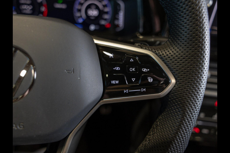 Volkswagen T-Roc Cabrio 1.5 TSI 3x R-Line / 150pk / Beats / Leder / Stoel en stuur verwarming /