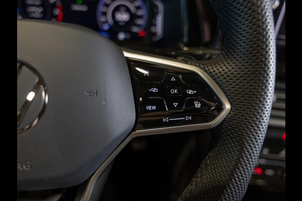 Volkswagen T-Roc Cabrio 1.5 TSI 3x R-Line / 150pk / Beats / Leder / Stoel en stuur verwarming /