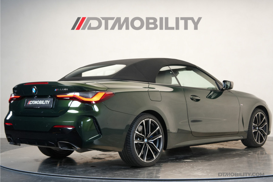 BMW 4 Serie Cabrio M440i xDrive High Executive | M-Sport | Ambient