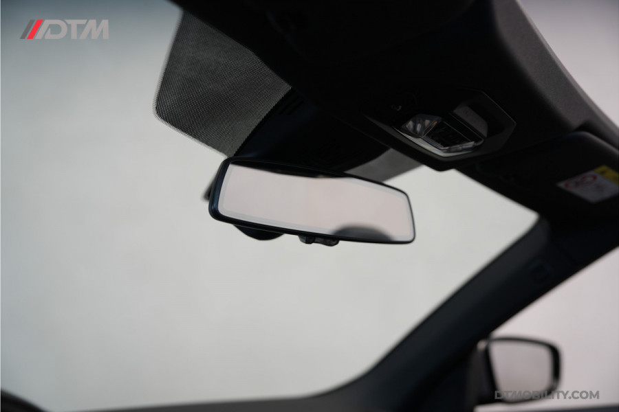 BMW 4 Serie Cabrio M440i xDrive High Executive | M-Sport | Ambient