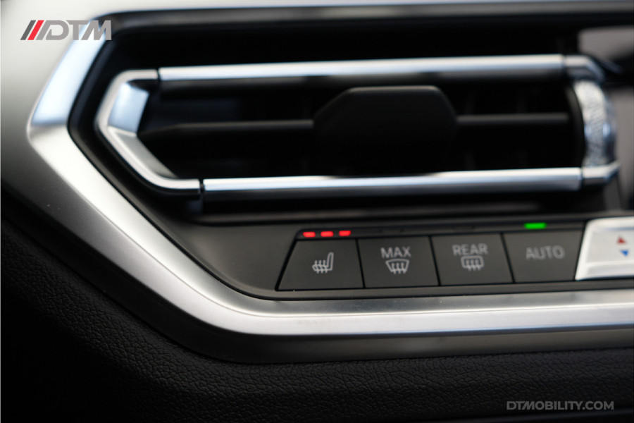 BMW 4 Serie Cabrio M440i xDrive High Executive | M-Sport | Ambient