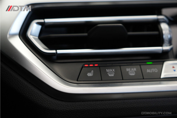 BMW 4 Serie Cabrio M440i xDrive High Executive | M-Sport | Ambient