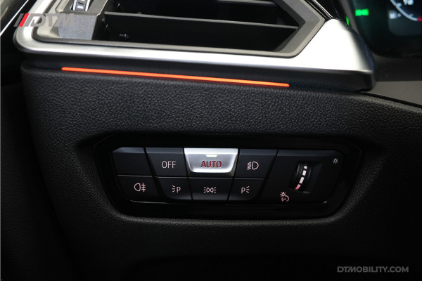 BMW 4 Serie Cabrio M440i xDrive High Executive | M-Sport | Ambient