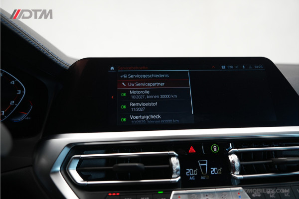 BMW 4 Serie Cabrio M440i xDrive High Executive | M-Sport | Ambient