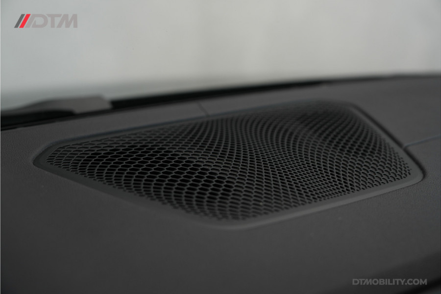 BMW 4 Serie Cabrio M440i xDrive High Executive | M-Sport | Ambient