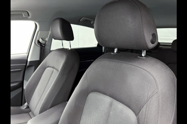 Audi e-tron Sportback 55 quattro Business edition 95 kWh(NL-auto, 90% SoH, Carplay, StoelV, Navi, Parkeersensoren, Etc)