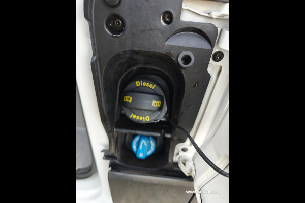 Volkswagen Crafter 35 2.0 TDI L3H3 EL Highline , euro 6 , 1e Eig. 3000 KG trekkracht , pracht bus , cruise camera , ex overheid.