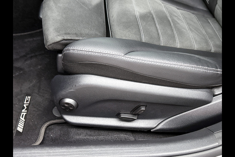 Mercedes-Benz C-Klasse 200 Business Solution AMG Lichtmetalen velgen | Navigatie | Trekhaak | Parking support met camera achter | Inclusief 24 maanden MB Certified garantie voor Europa.