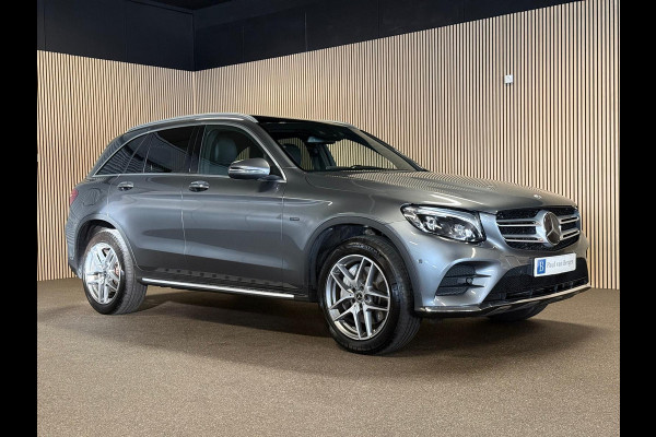 Mercedes-Benz GLC 350e 4 Matic AMG STYLING-PANORAMA-DISTRONIC-TREKHAAK-CAMERA-COMPLEET