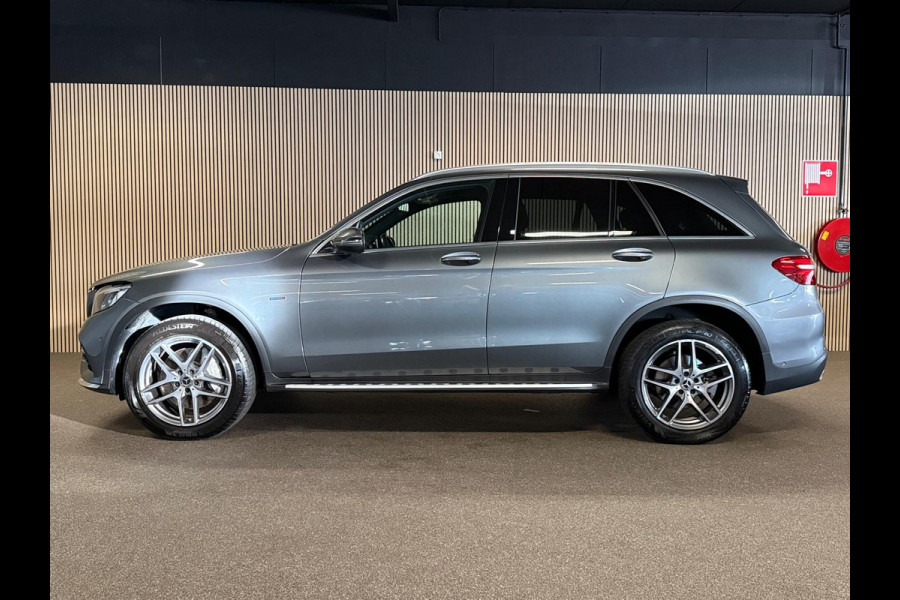 Mercedes-Benz GLC 350e 4 Matic AMG STYLING-PANORAMA-DISTRONIC-TREKHAAK-CAMERA-COMPLEET