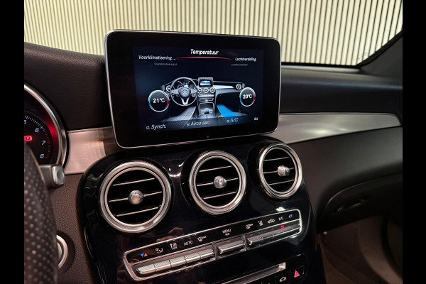 Mercedes-Benz GLC 350e 4 Matic AMG STYLING-PANORAMA-DISTRONIC-TREKHAAK-CAMERA-COMPLEET