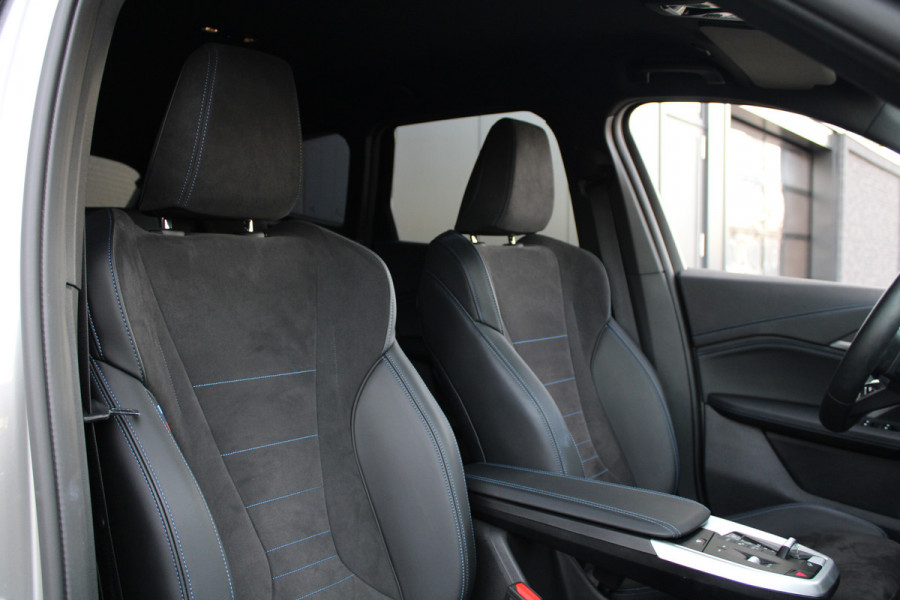 BMW X1 sDrive20i | BTW | M-SPORT | KEYLESS | HUD | 360 CAM | AMBIENCE LIGHT |