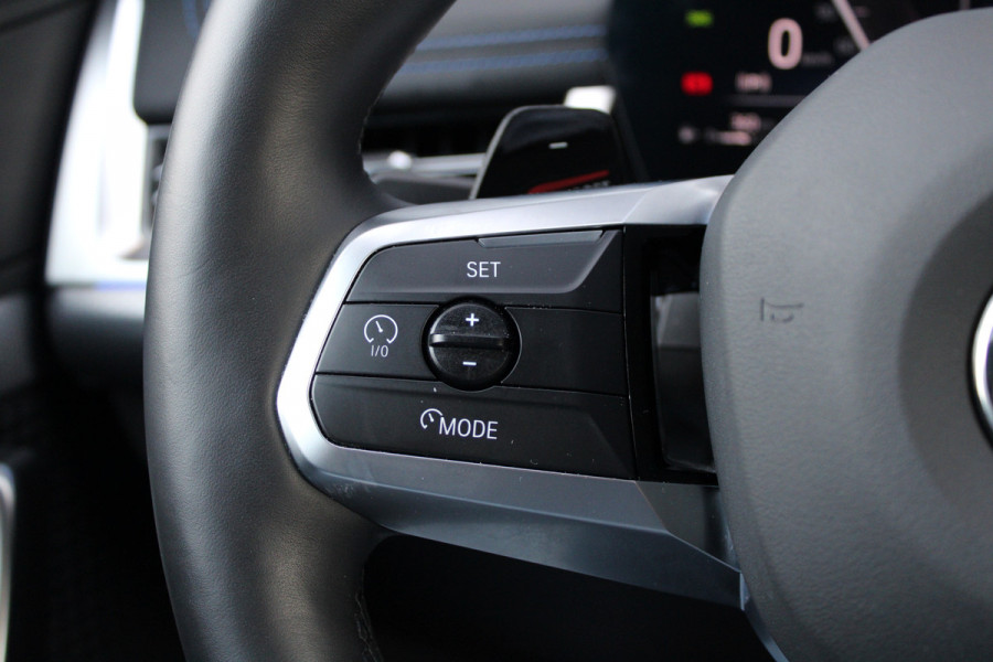 BMW X1 sDrive20i | BTW | M-SPORT | KEYLESS | HUD | 360 CAM | AMBIENCE LIGHT |