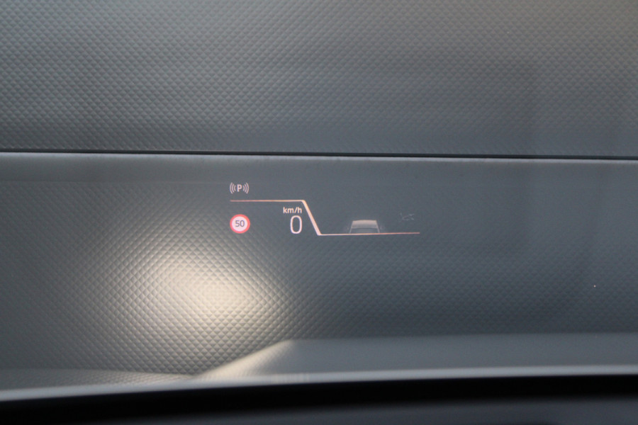 BMW X1 sDrive20i | BTW | M-SPORT | KEYLESS | HUD | 360 CAM | AMBIENCE LIGHT |