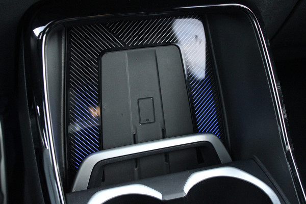 BMW X1 sDrive20i | BTW | M-SPORT | KEYLESS | HUD | 360 CAM | AMBIENCE LIGHT |