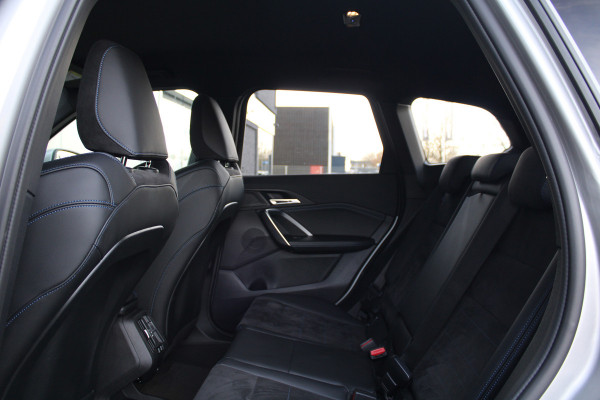 BMW X1 sDrive20i | BTW | M-SPORT | KEYLESS | HUD | 360 CAM | AMBIENCE LIGHT |