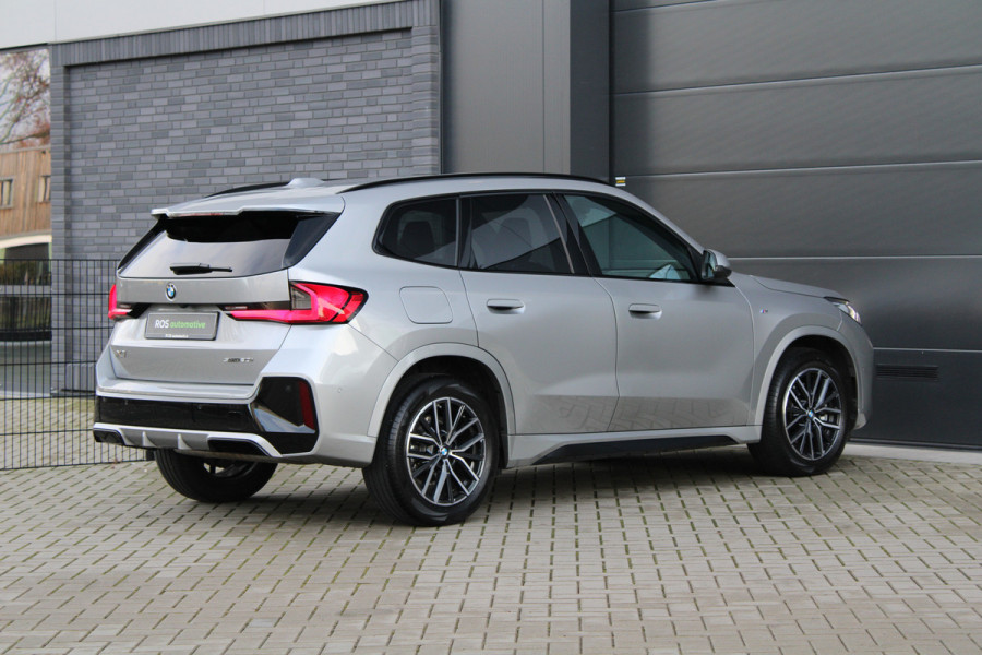 BMW X1 sDrive20i | BTW | M-SPORT | KEYLESS | HUD | 360 CAM | AMBIENCE LIGHT |
