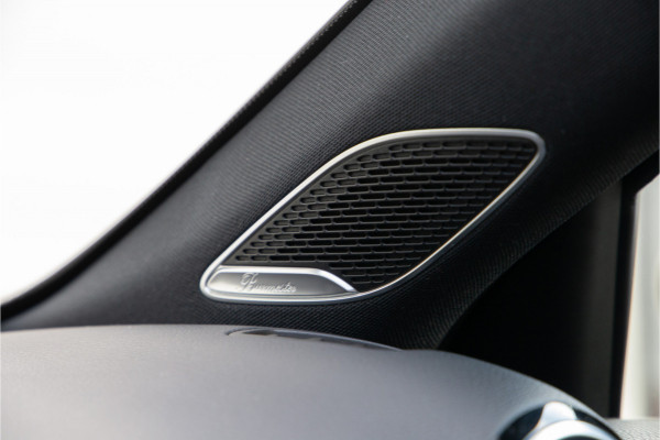 Mercedes-Benz A-Klasse AMG 35 4MATIC Premium, Performance Stoelen, Pano, Burmester, Memory