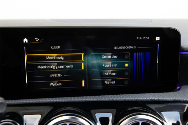 Mercedes-Benz A-Klasse AMG 35 4MATIC Premium, Performance Stoelen, Pano, Burmester, Memory