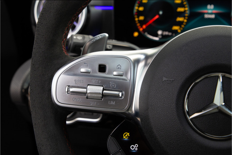 Mercedes-Benz A-Klasse AMG 35 4MATIC Premium, Performance Stoelen, Pano, Burmester, Memory